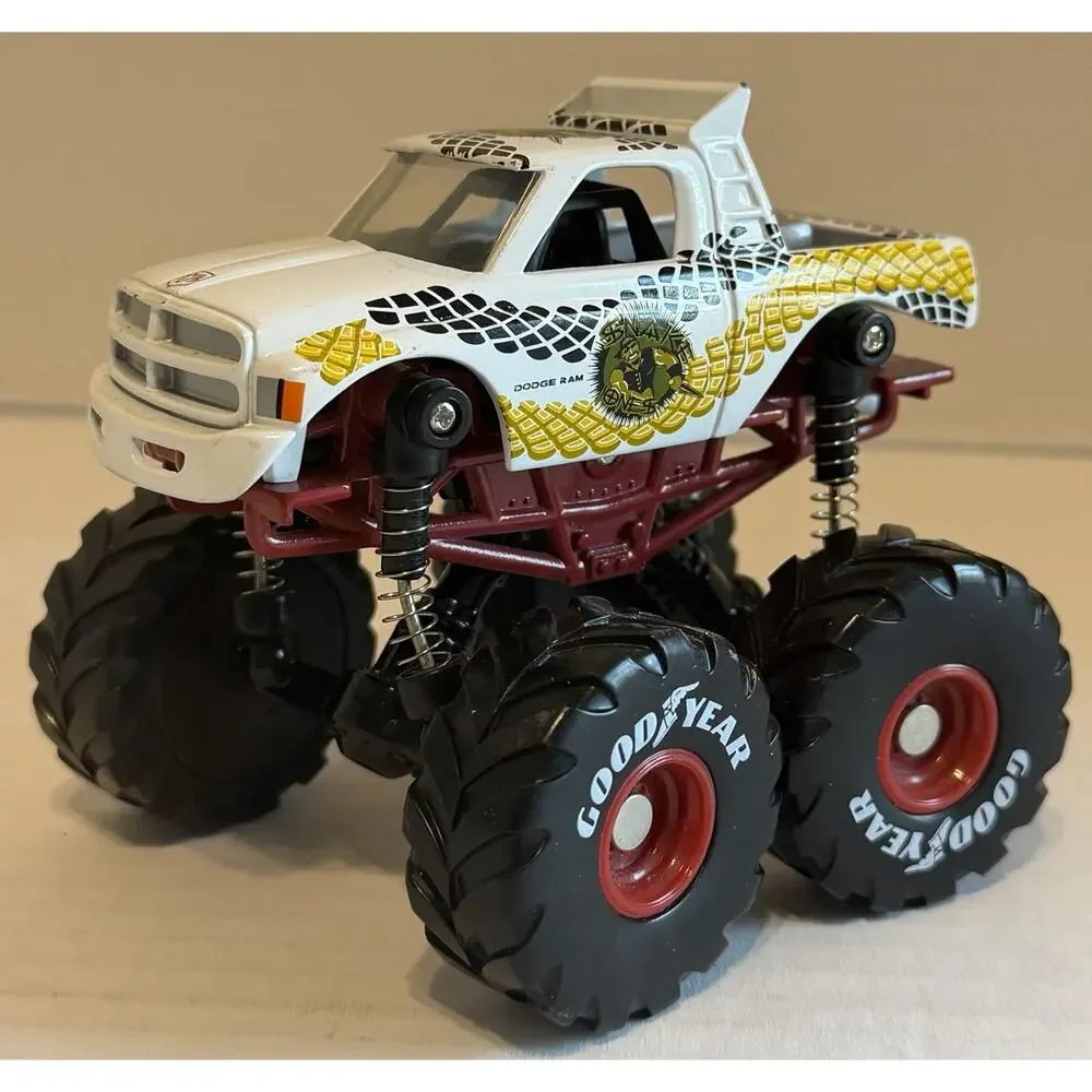 2001 SPIN MASTER METAL MAXX MEGA SHOCKS DODGE RAM Monster Truck FREE SHIPPING